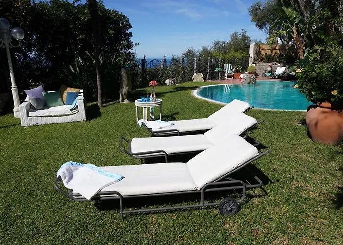 Le Palme Daire Forio di Ischia